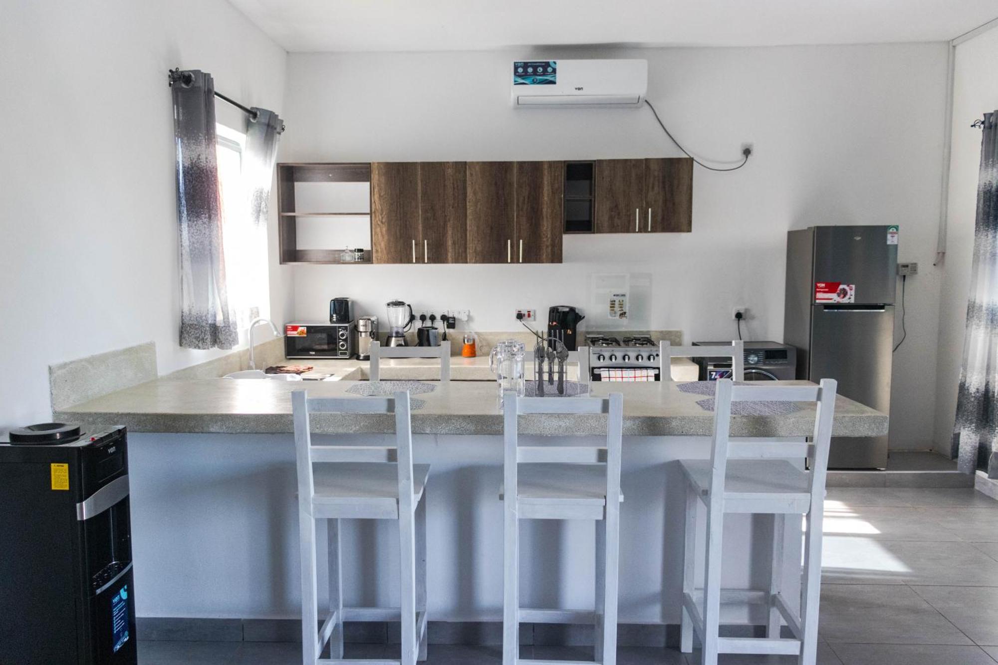 4 U Luxury Bungalows Diani شاطئ دياني المظهر الخارجي الصورة